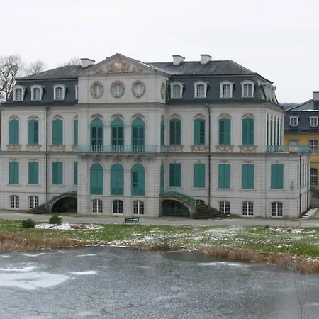 Schoene In Ruhiger Gegend