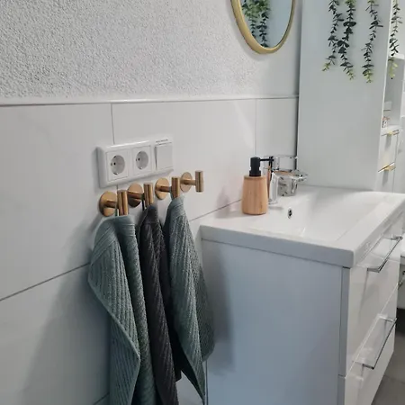 Schoene In Ruhiger Gegend