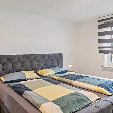 Schoene In Ruhiger Gegend Appartement *